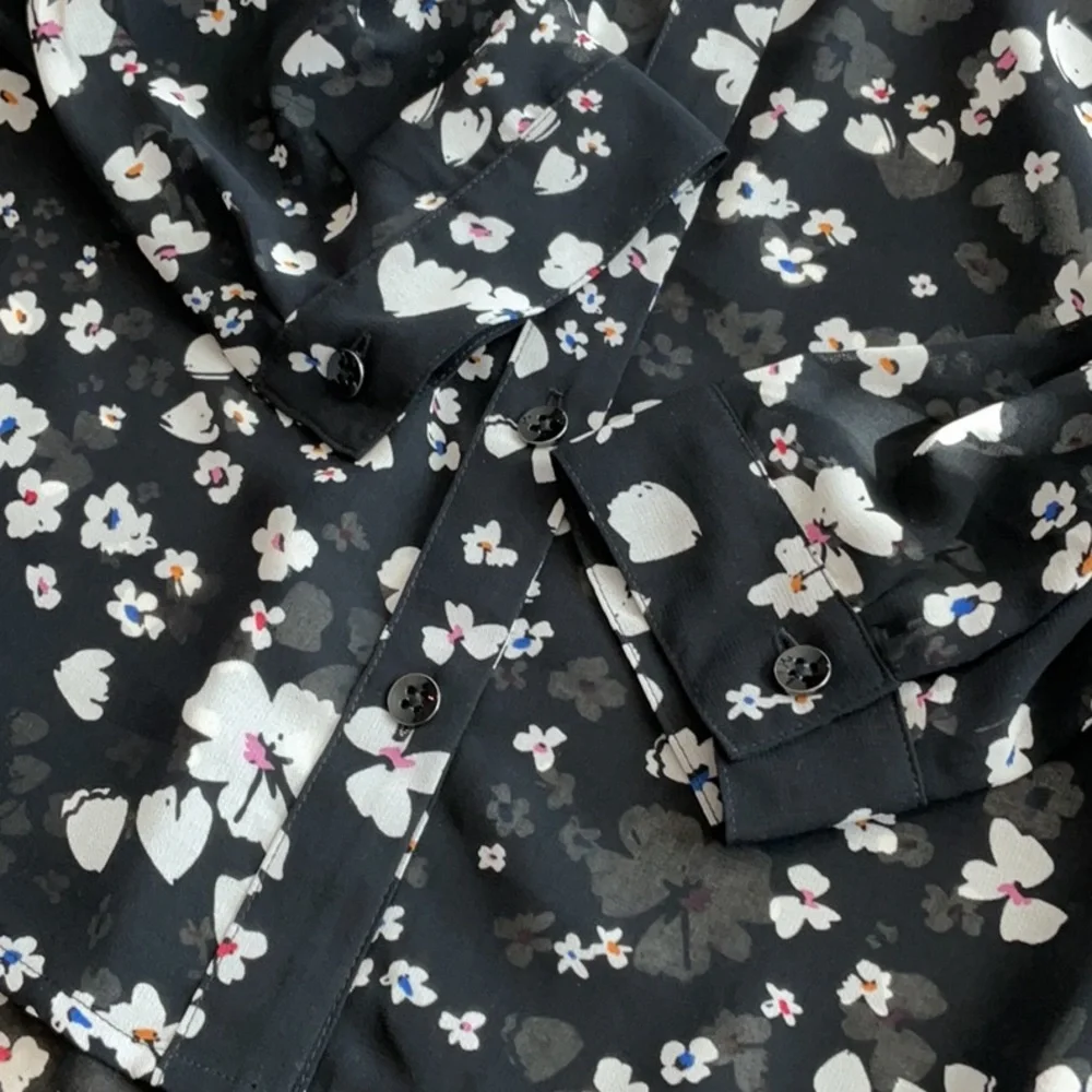 Cabi Delight Top - Picture 11 of 14
